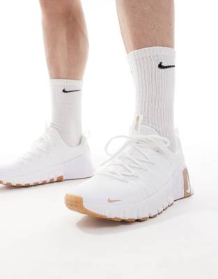 Free Metcon 6 sneakers in white