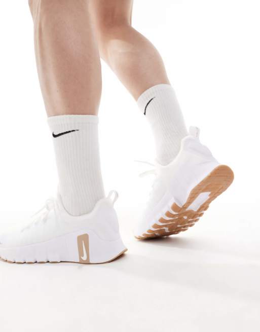 Nike Training Free Metcon 6 sneakers in white