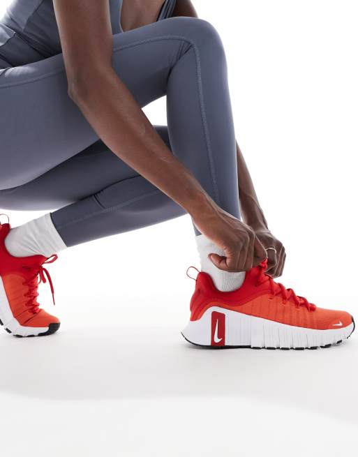 Nike Training - Free Metcon 6 - Sneakers rosse, 3 di 5