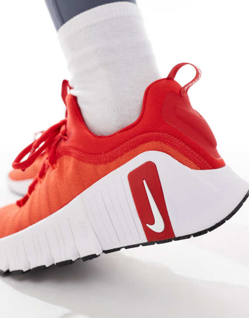 Nike Training - Free Metcon 6 - Sneakers rosse, 4 di 5