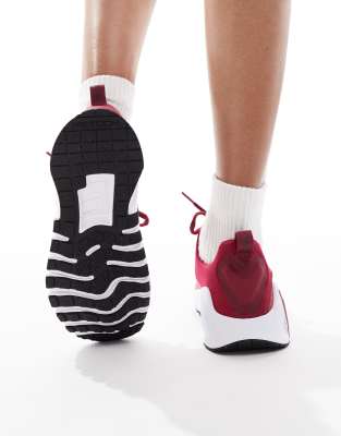 Nike Training Free Metcon trainers in burgundy ASOS