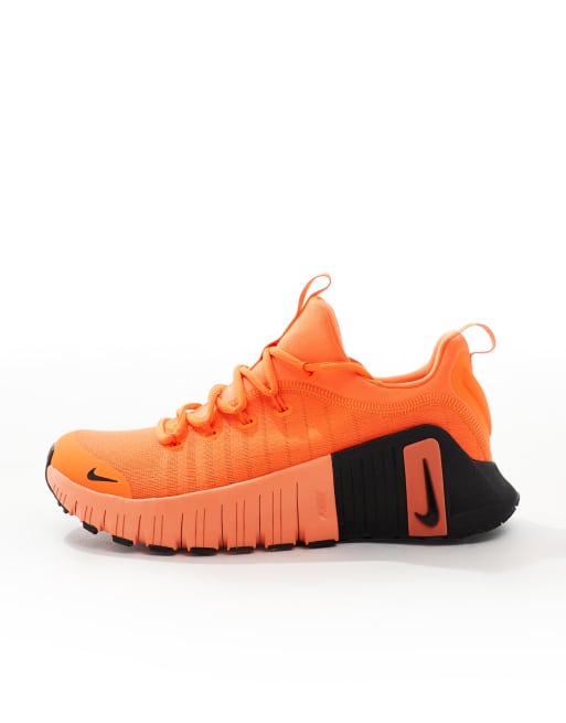 Nike Training Free Metcon 6 trainers in orange, 2 of 5