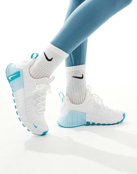 Nike Training Free Metcon 6 trainers in white and turquoise - view 1