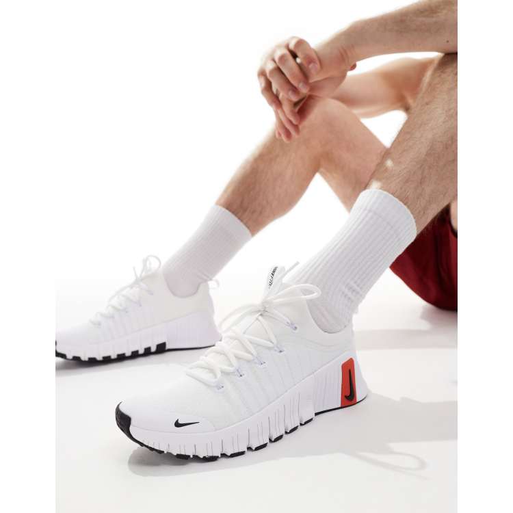 Nike metcon all white best sale