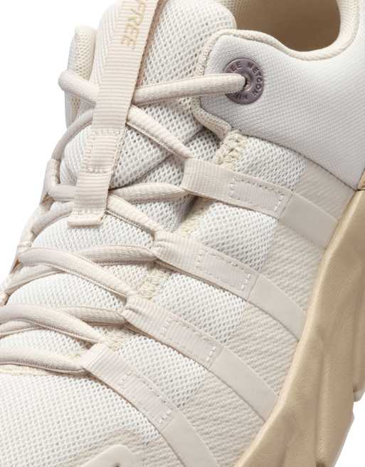 Nike Training Free Metcon 7 baskets en marron clair, 3 de 5
