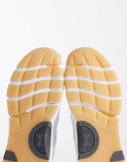 Nike Training – Free Metcon 7 – Sneaker in Weiß, 5 von 5