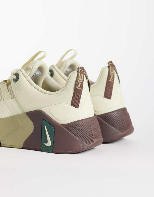Nike Training Free Metcon 7 sneakers in beige , 3 of 5