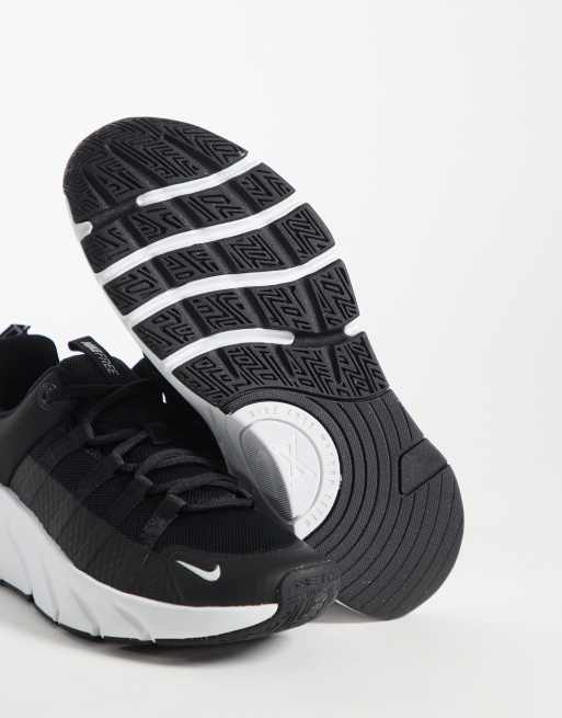 Nike Training Free Metcon 7 trainers in black and white, 5 of 5