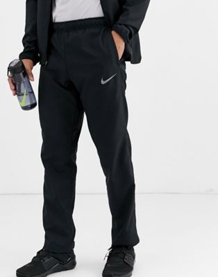 Nike Training - Geweven broek in zwart