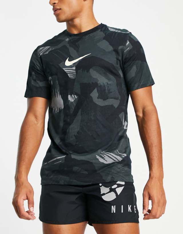 Nike Training Glitch Camo Dri-FIT printed t-shirt in black