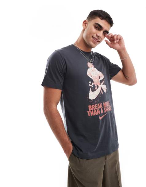 Nike Training - Grå T-shirt med "Break More Than A Sweat"-grafik - view 1