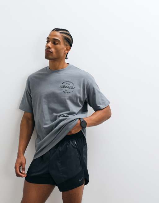 Nike Training graphic t-shirt in gray, 5 of 5