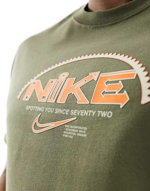 Olive green nike on sale apparel