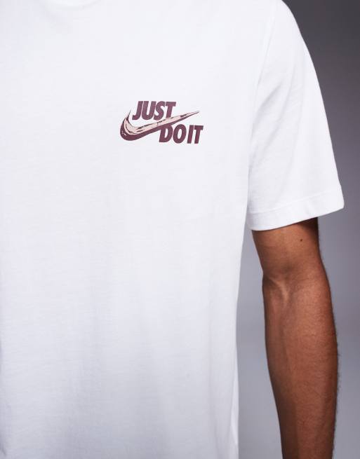 Nike Training graphic t-shirt in white, 2 of 4
