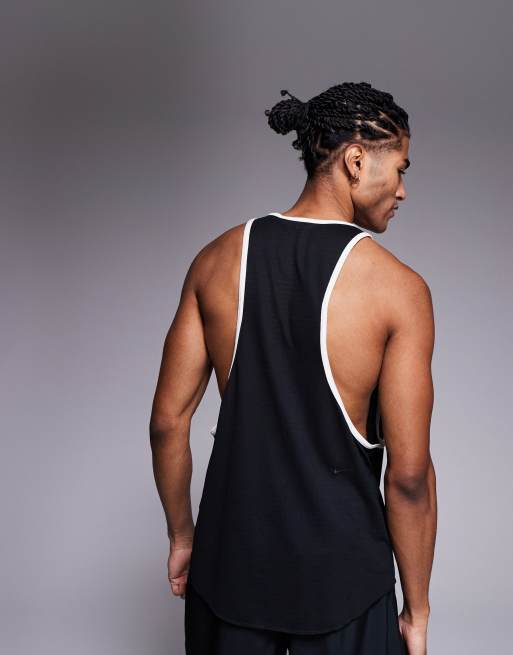 Nike Training - Heritage - Canotta nera, 3 di 4