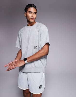 Nike Training Heritage Dri-FIT fleece short sleeve top in grey - view 1