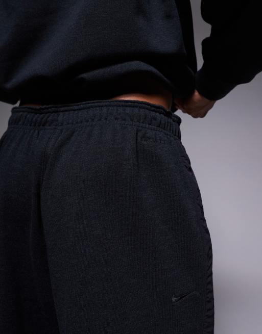Nike Training Heritage Dri-FIT joggers in black, 5 of 5