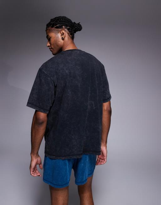 Nike Training Heritage Dri-FIT t-shirt in black, 2 of 4