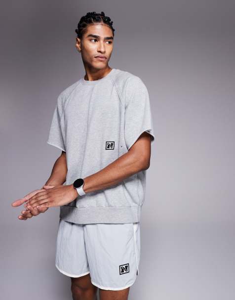 Nike Training Heritage fleece short sleeve top in grey - view 1