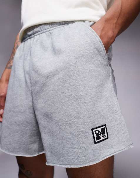 Nike Training – Heritage – Grå fleeceshorts, 5 tum - view 1