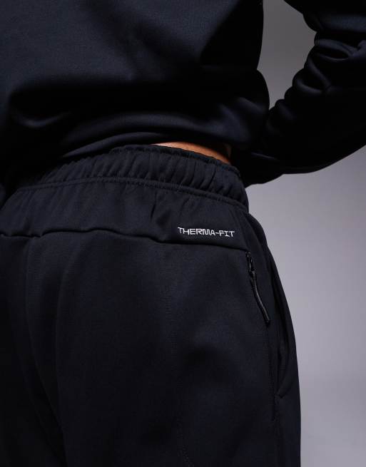Nike Training – Heritage – Jogginghose in Schwarz mit Logo, 5 von 5