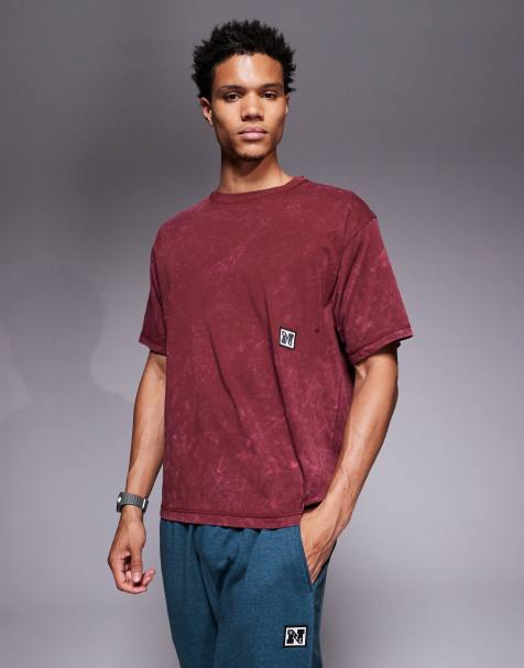 Nike Training Heritage logo t-shirt in dark red