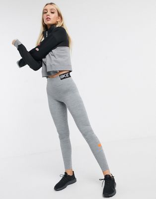 black and grey nike leggings