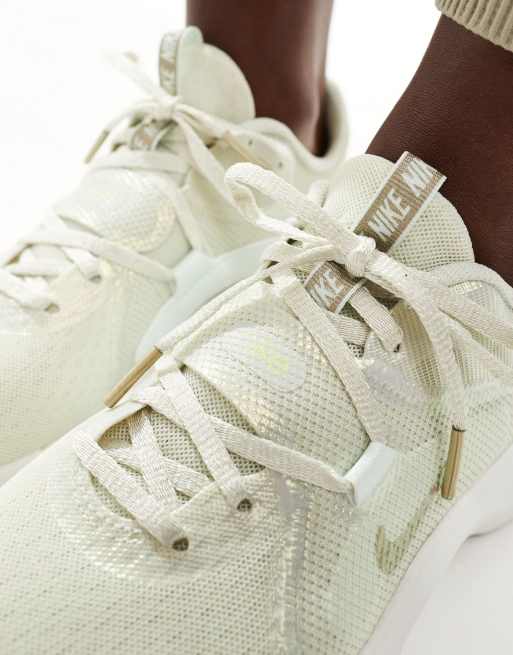 Nike Training In Season TR 13 premium trainers in off white and gold