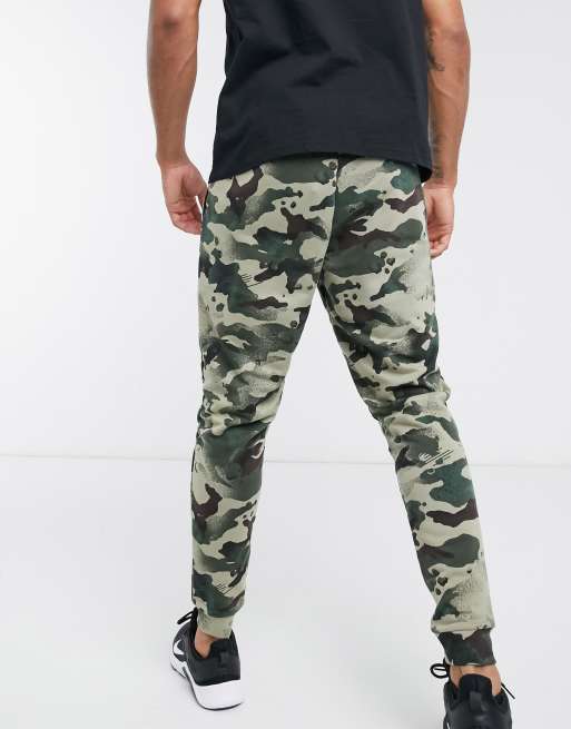 Nike Training - Joggingbukser i grøn camo, 2 af 4
