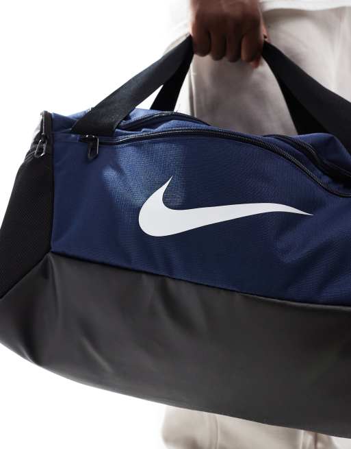 Nike Training – Kleine Beuteltasche in Marineblau, 2 von 4