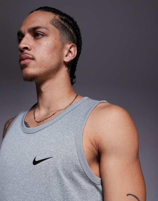 Nike Training - Legend Dri-FIT - Grå overdel, 4 af 4