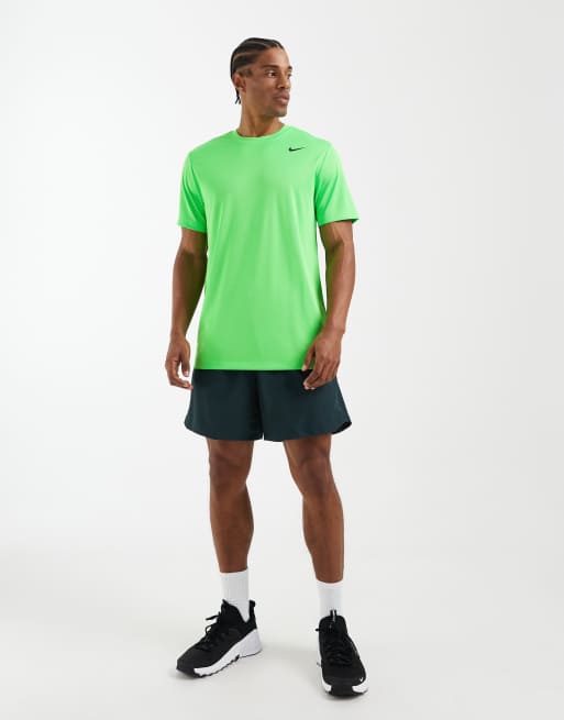 Nike Training – Legend – Dri-FIT – Grön t-shirt, 2 av 5