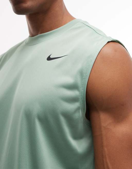 Nike Training Legend Dri-FIT vest in light green, 5 of 5