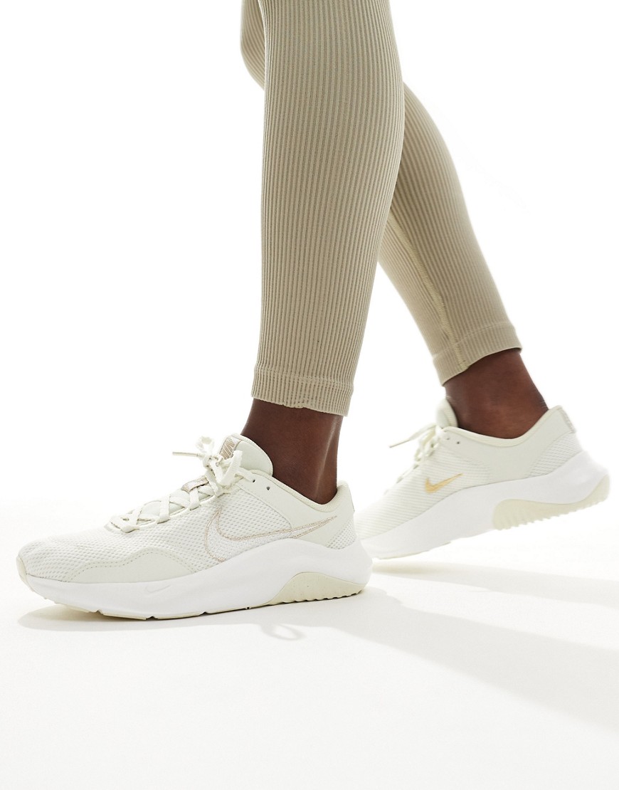 Nike Training Legend Essential 3 NN trainers in off white