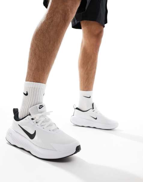 Nike Training – Legend Essential 4 – Biało-czarne buty sportowe - view 1