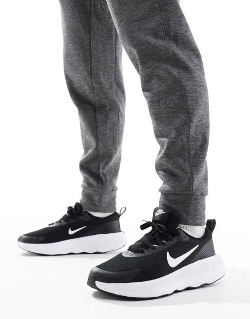 Nike legend trainer black best sale