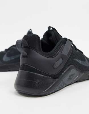 nike training legend trainers in black