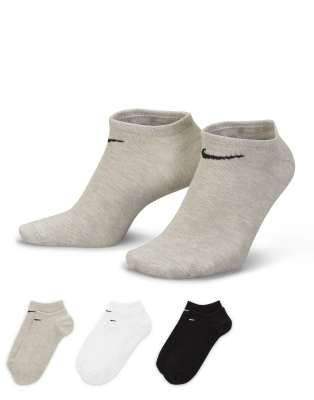 Nike Training - Lightweight - 3er-Pack unsichtbare Socken in Beige-Bunt