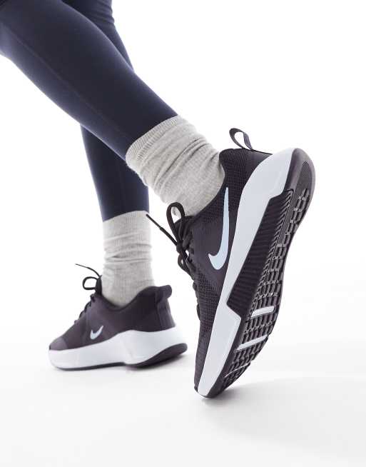 Nike Training – MC 3 – Czarno-fioletowe buty sportowe, 3 z 5