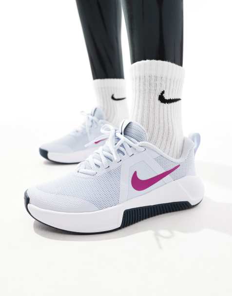 Nike Training - MC 3 - Sneakers in grijs en paars - view 1