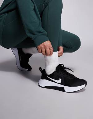 Nike Training MC 3 trainers in black and white