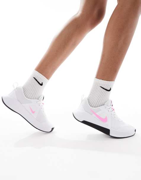 Nike Training MC 3 trainers in white and pink - view 1