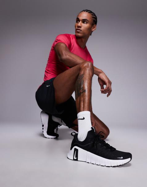 Nike Training – Metcon 10 – Buty sportowe w kolorze czarnym i szarym - view 1