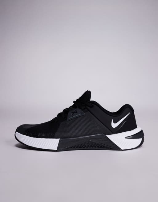 Nike Training Metcon 10 sneakers in black and white | ASOS