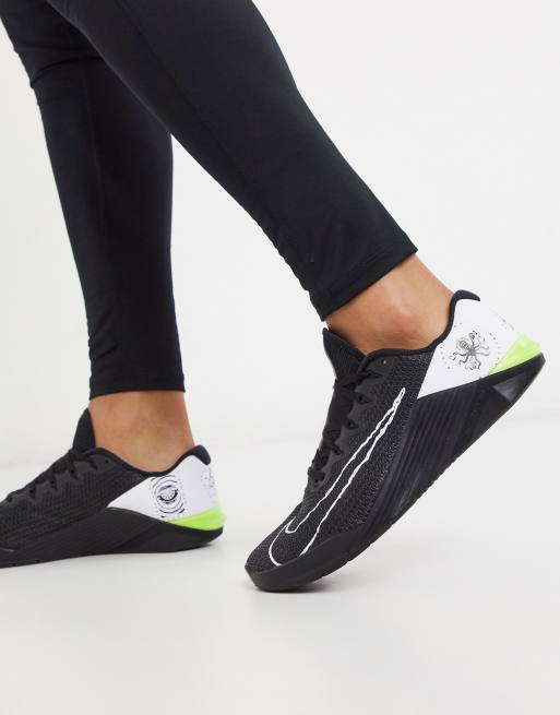 Nike metcon 5 online zwart