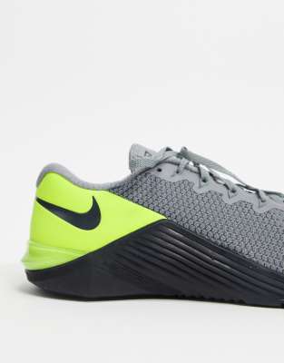 asos nike metcon 5