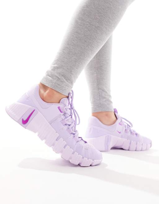  Nike Training Metcon 5 trainers in lilac