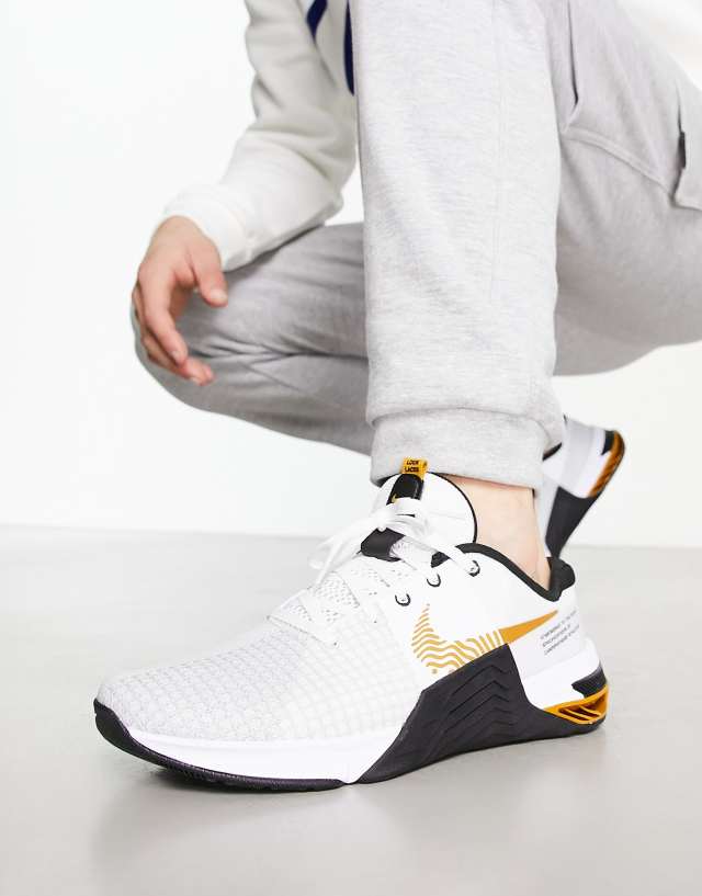 Nike Training Metcon 8 sneakers in white