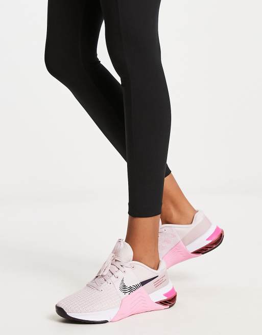 Nike Training Metcon 8 trainers in light pink | ASOS