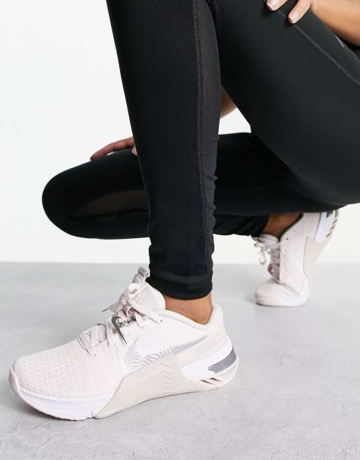 Nike Training 8 trainers in pale pink ASOS